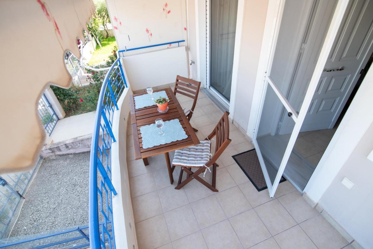 פרבזה Eleni Luxury Apartment מראה חיצוני תמונה