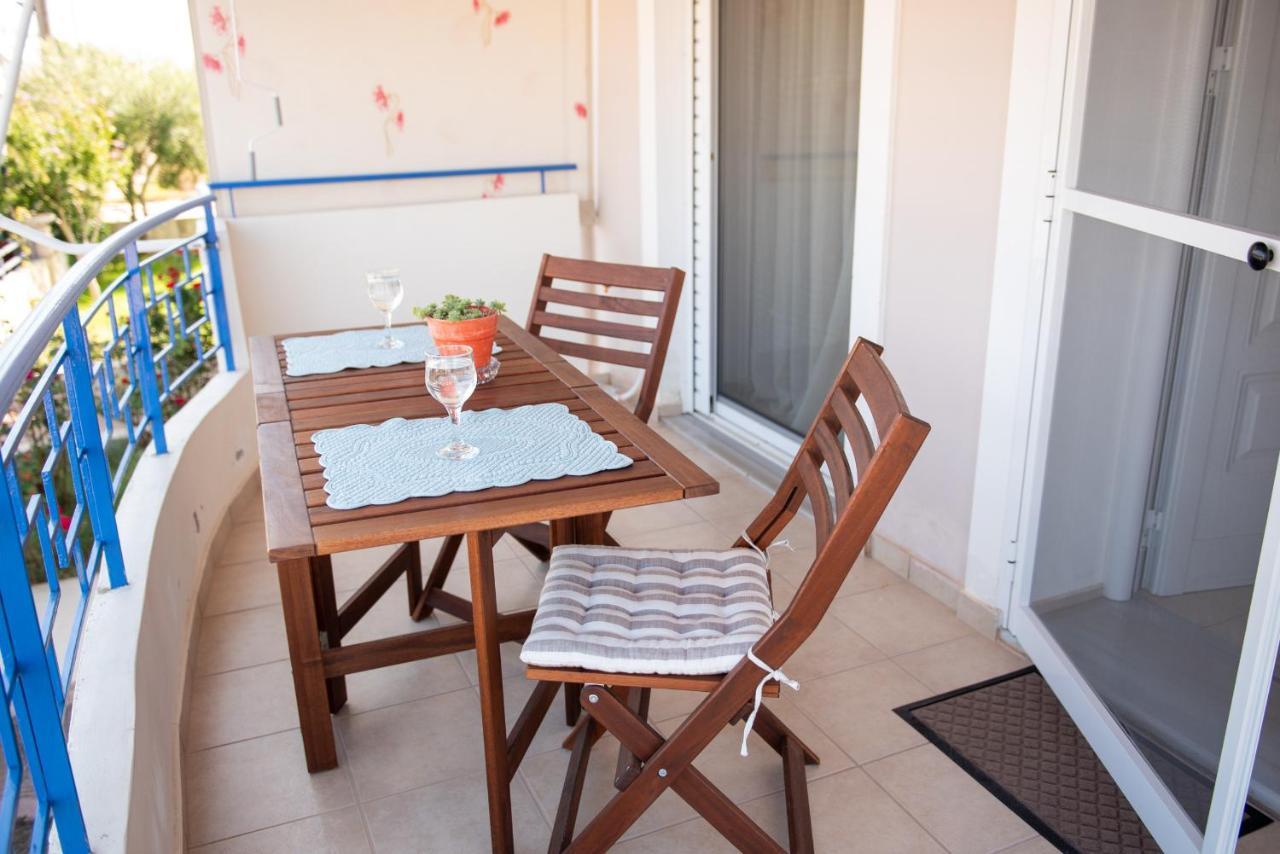 פרבזה Eleni Luxury Apartment מראה חיצוני תמונה