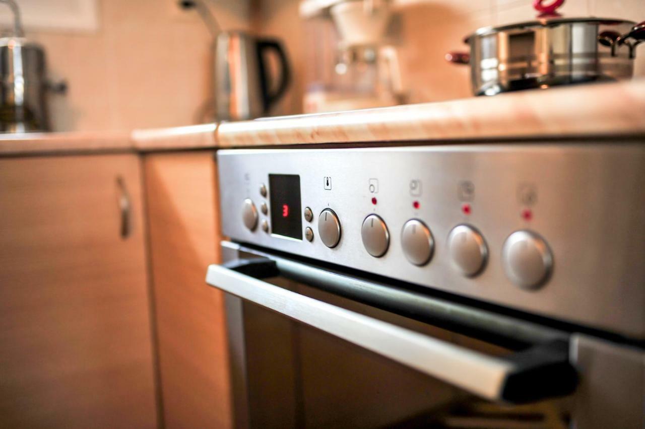 פרבזה Eleni Luxury Apartment מראה חיצוני תמונה